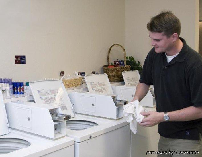 C&lewood Suites Jonesboro Facilidades foto